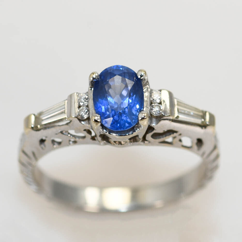 18K White Gold Diamond & Sapphire Ring, 1.12Ct