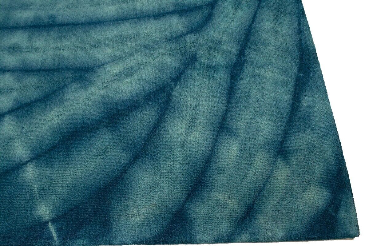 Hand-Tufted Ocean Blue Tie-Dye Wool Rug Modern