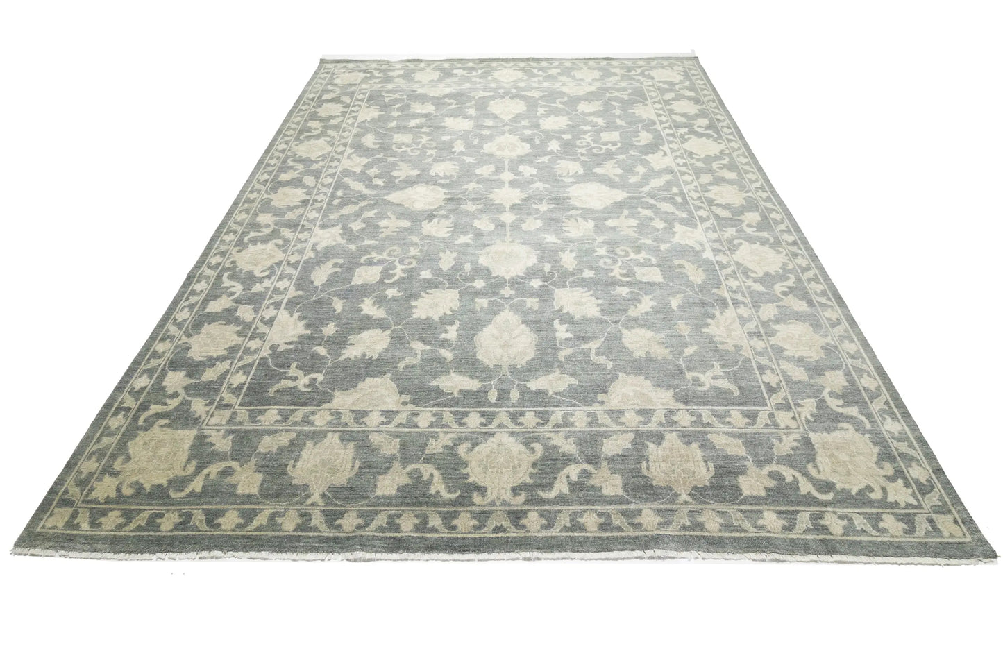 Extra Large Floral Transitional Rug Oriental
