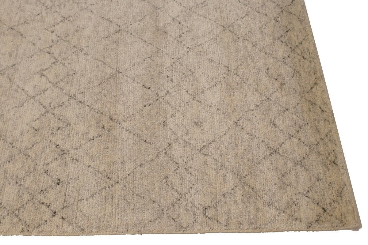 Hand-Knotted Beige Geometric Moroccan Rug Plush