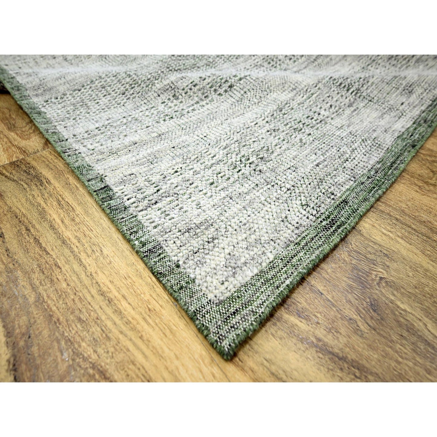 10'2"X10'2" Green & White Grass Design Pure Wool Hand Knotted Square Rug
