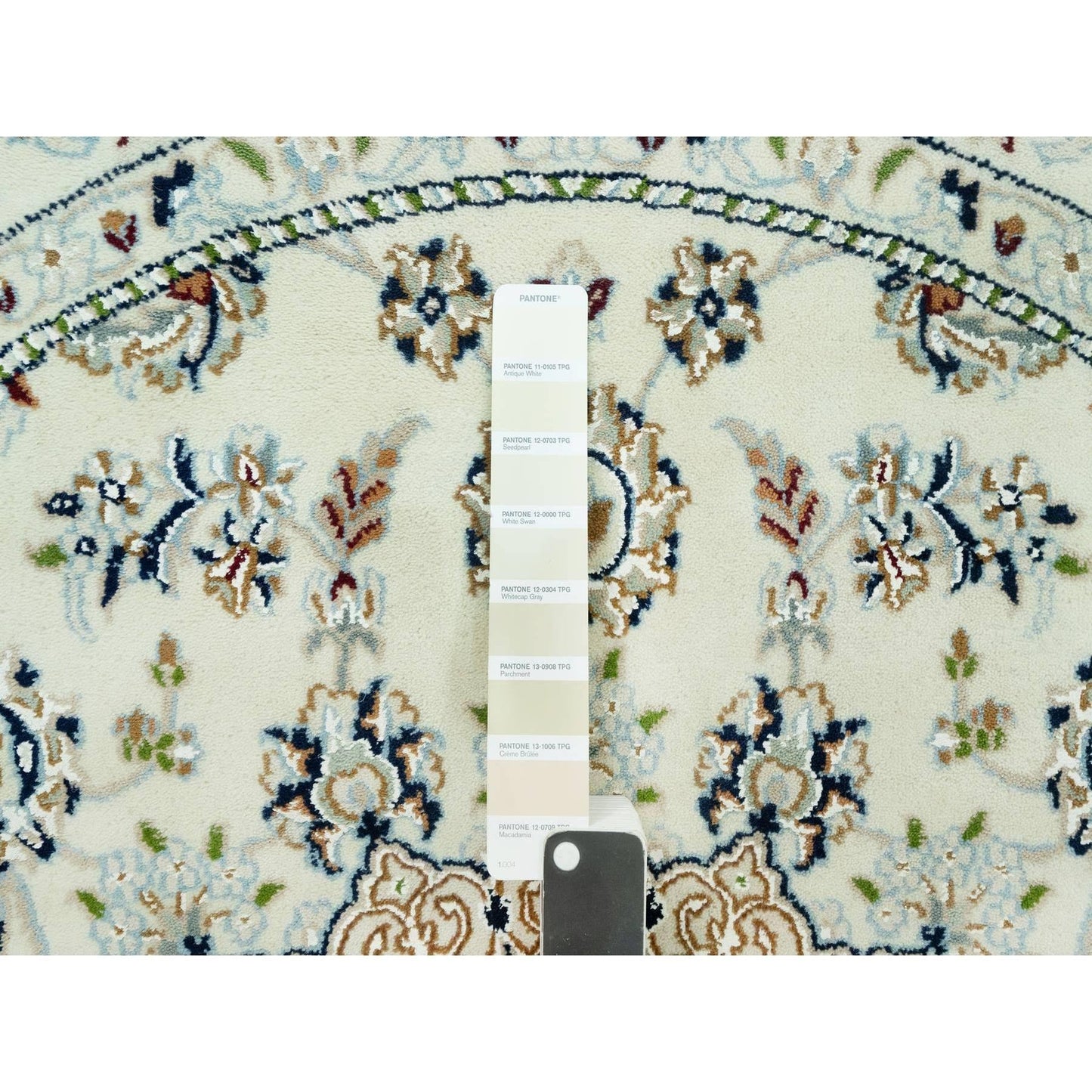 5'X5' Droplets White Hand Knotted Nain Center Medallion Floral Round Rug