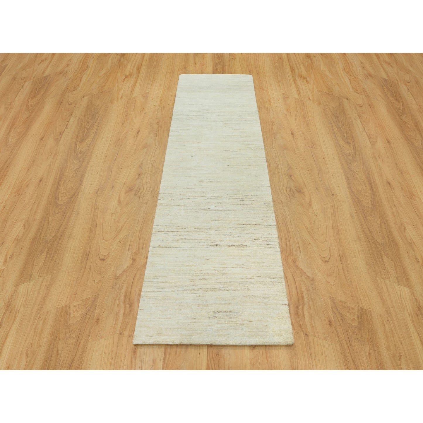 2'5"X8'2" White Plain Luxurious Pure Wool Hand Knotted Runner Rug
