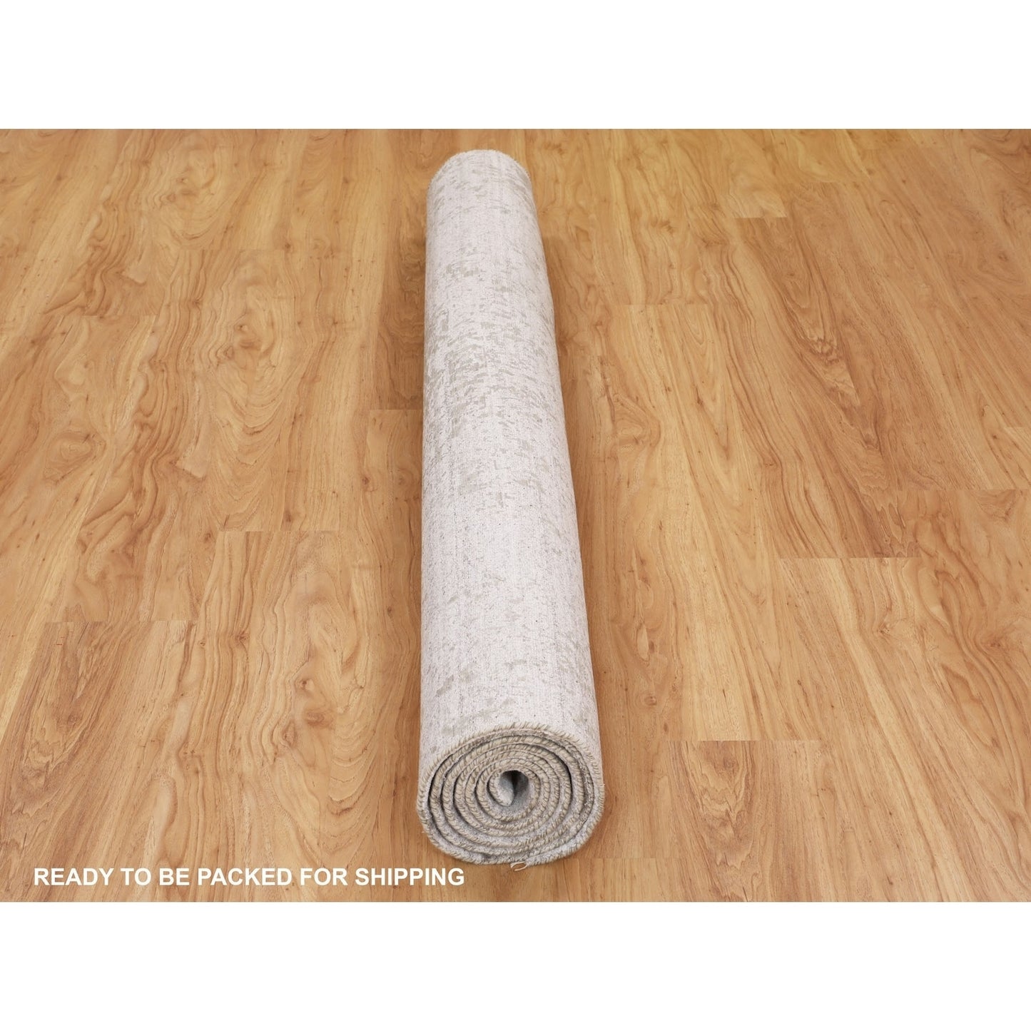 6'X9' Wool And Pure Silk Hand Knotted Broken Design Fine Oriental Rug