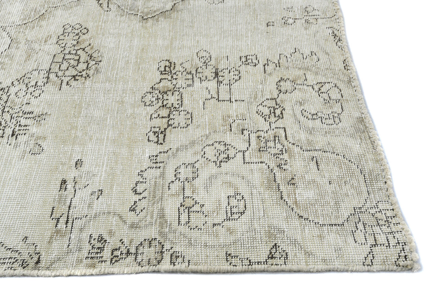 Distressed Vintage Medallion Floral Oriental Rug