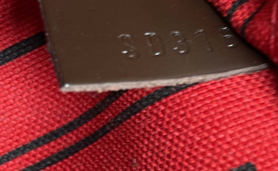 Louis Vuitton Neverfull Tote Damier Mm