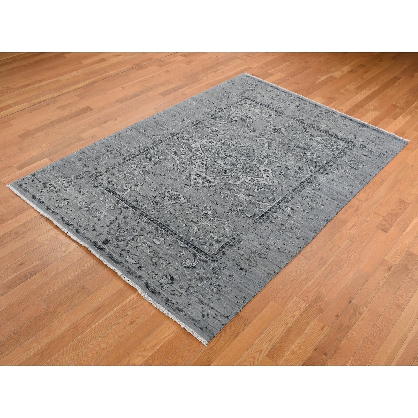 6'X9' Gray Zoroastrian Erased Design Silk With Wool Hand Knotted Rug