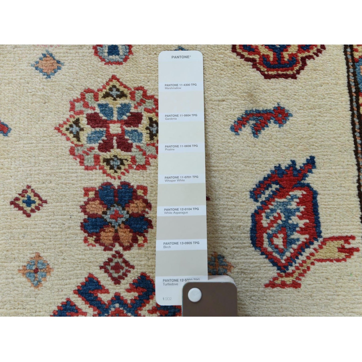 2'8"X9'8" Ivory Geometric Design Special Kazak Hand Knotted Pure Wool Rug