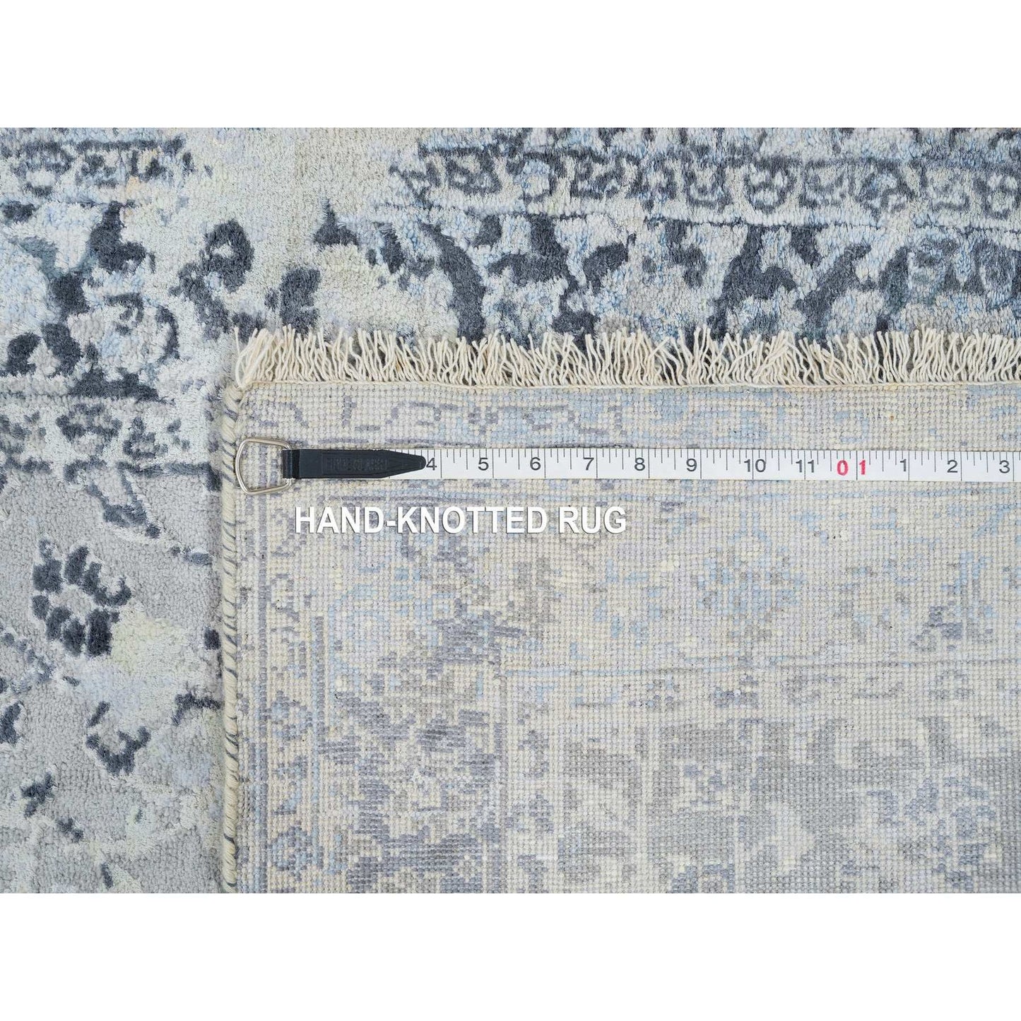 2'9"X7'8" Gray Silk/Wool Hand Knotted Broken Kishoon Design Runner Rug