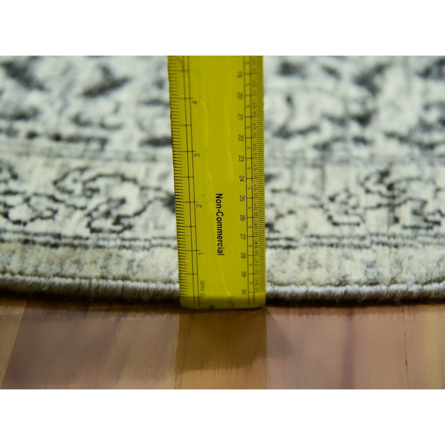 10'X10' Oxford White Hand Knotted Organic Wool Mamluk Dynasty Round Rug