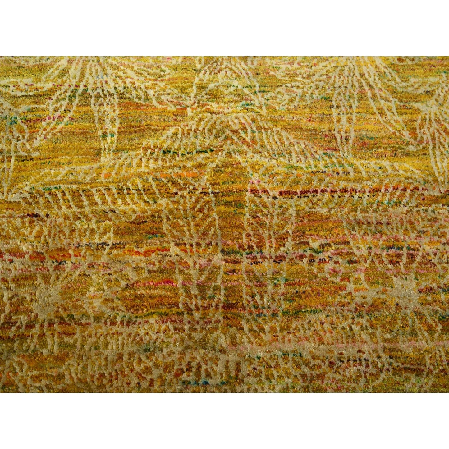 8'X9'3" Golden Brown With Green Modern Design Sari Silk Hand Knotted Rug