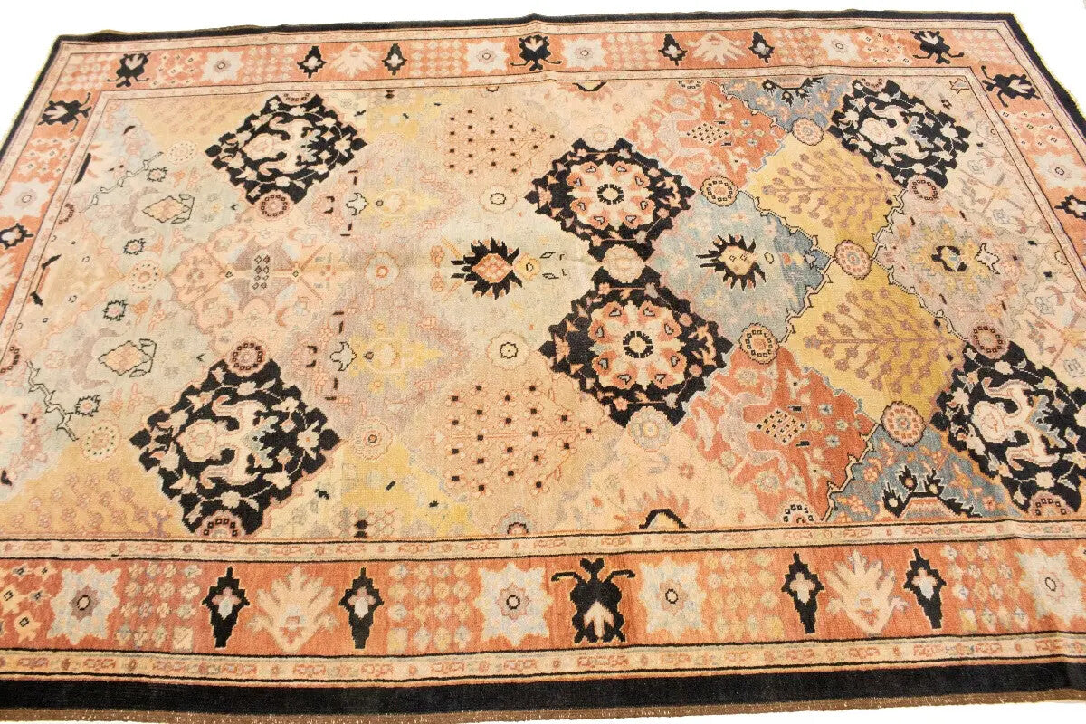 Distressed Ziegler Tribal Floral Rug Hand-Knotted