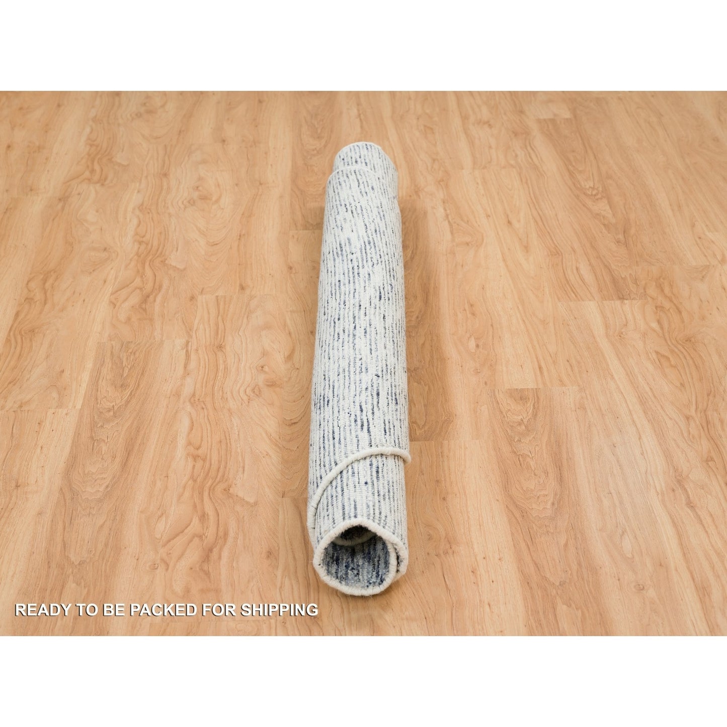 6'X6' Blue And Ivory Wool Hand Loomed Modern Striae Design Round Rug