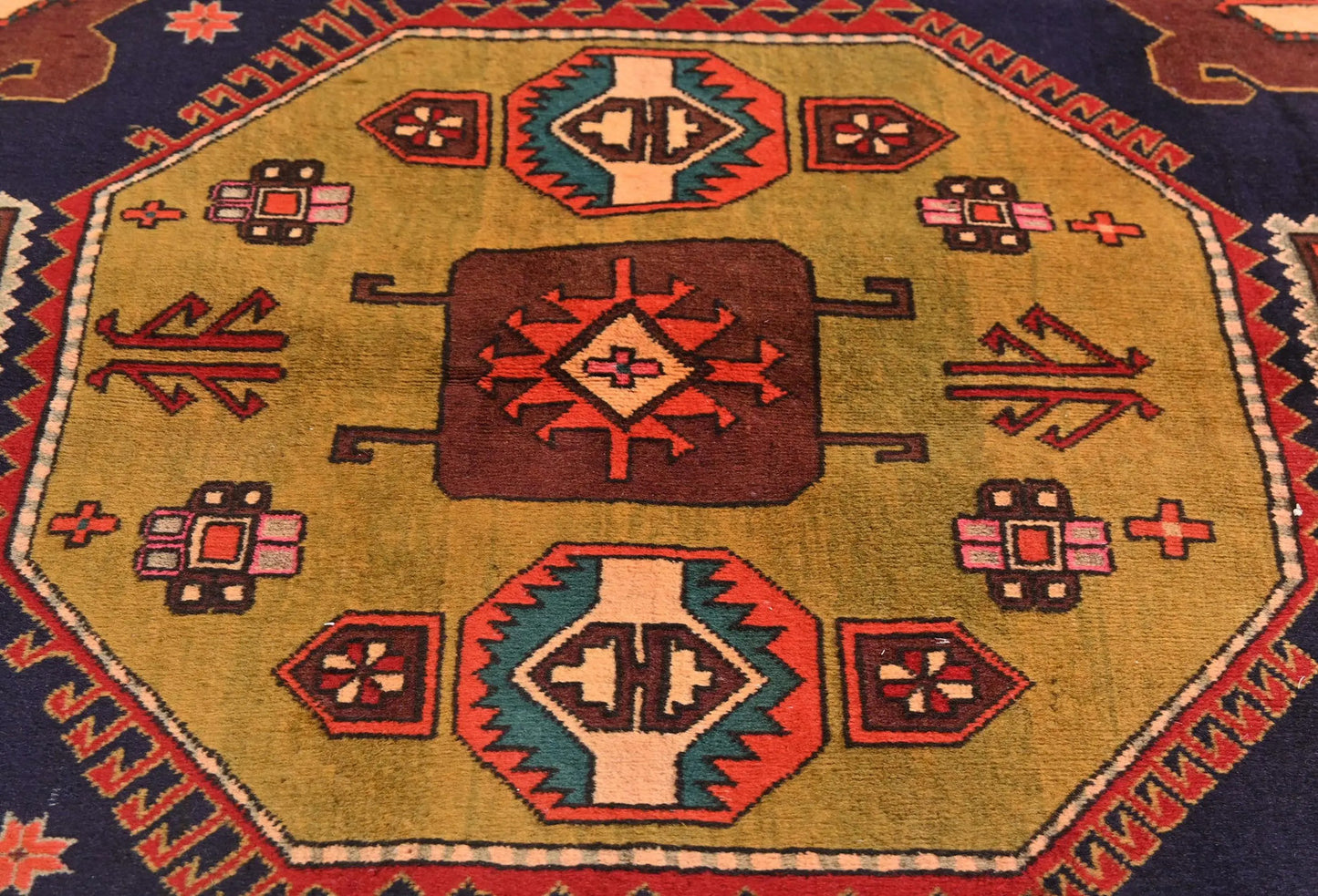 Handmade Tribal Pictorial Design Oriental Runner
