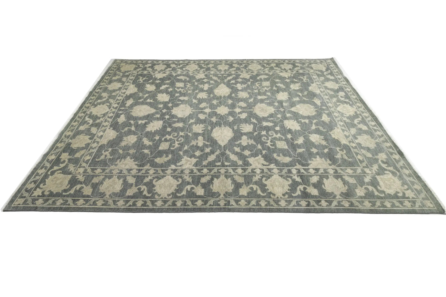 Extra Large Floral Transitional Rug Oriental