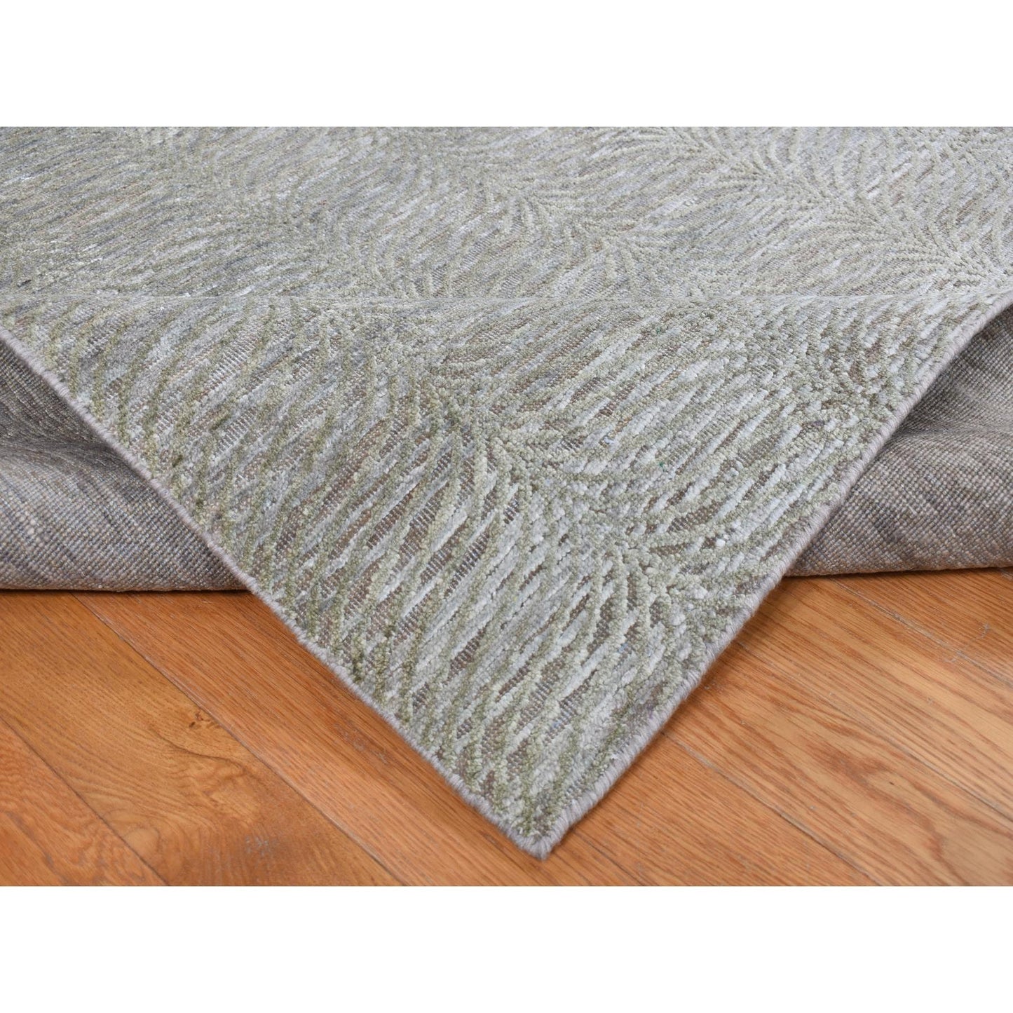 9'X12' Green Tone On Tone Leaf Design Silk With Wool Hand Knotted Rug