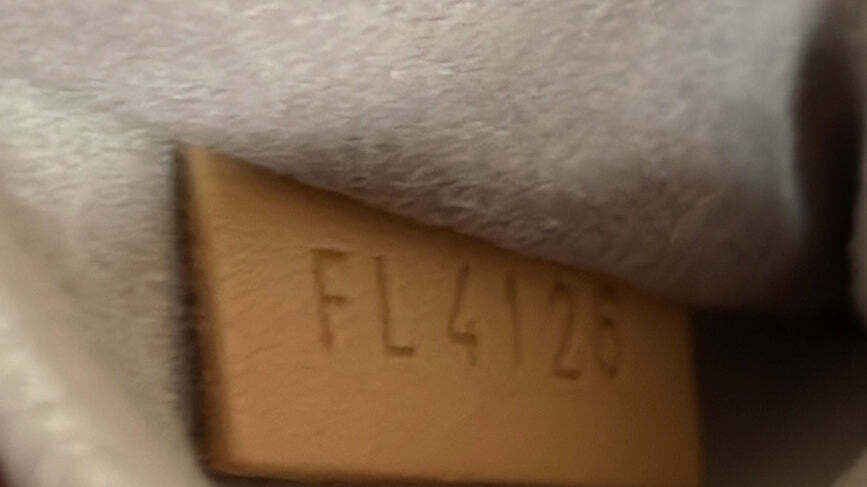 Louis Vuitton Twist Handbag Epi Leather Pm