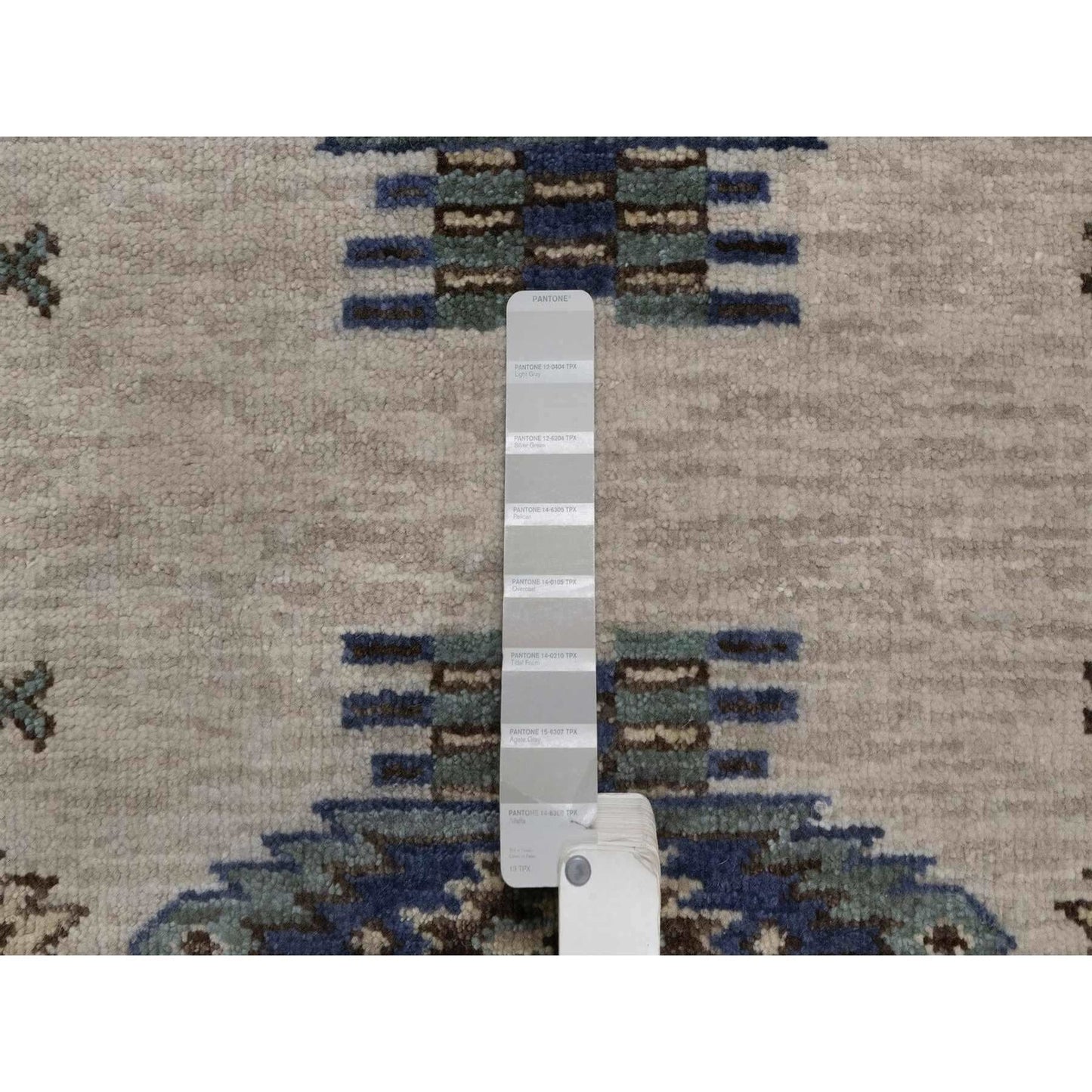 2'7"X9'10" Light Gray Southwest Design Hand Knotted Pure Wool Runner Rug