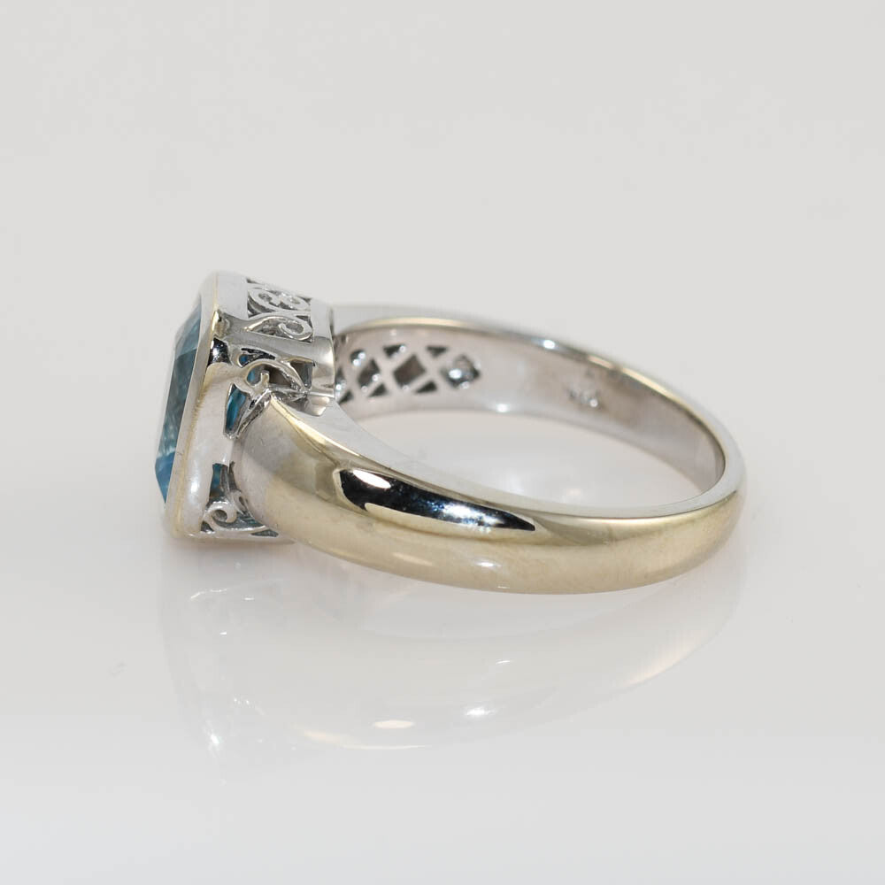 14K White Gold Blue Topaz Ring, 2.50Ct, 6G