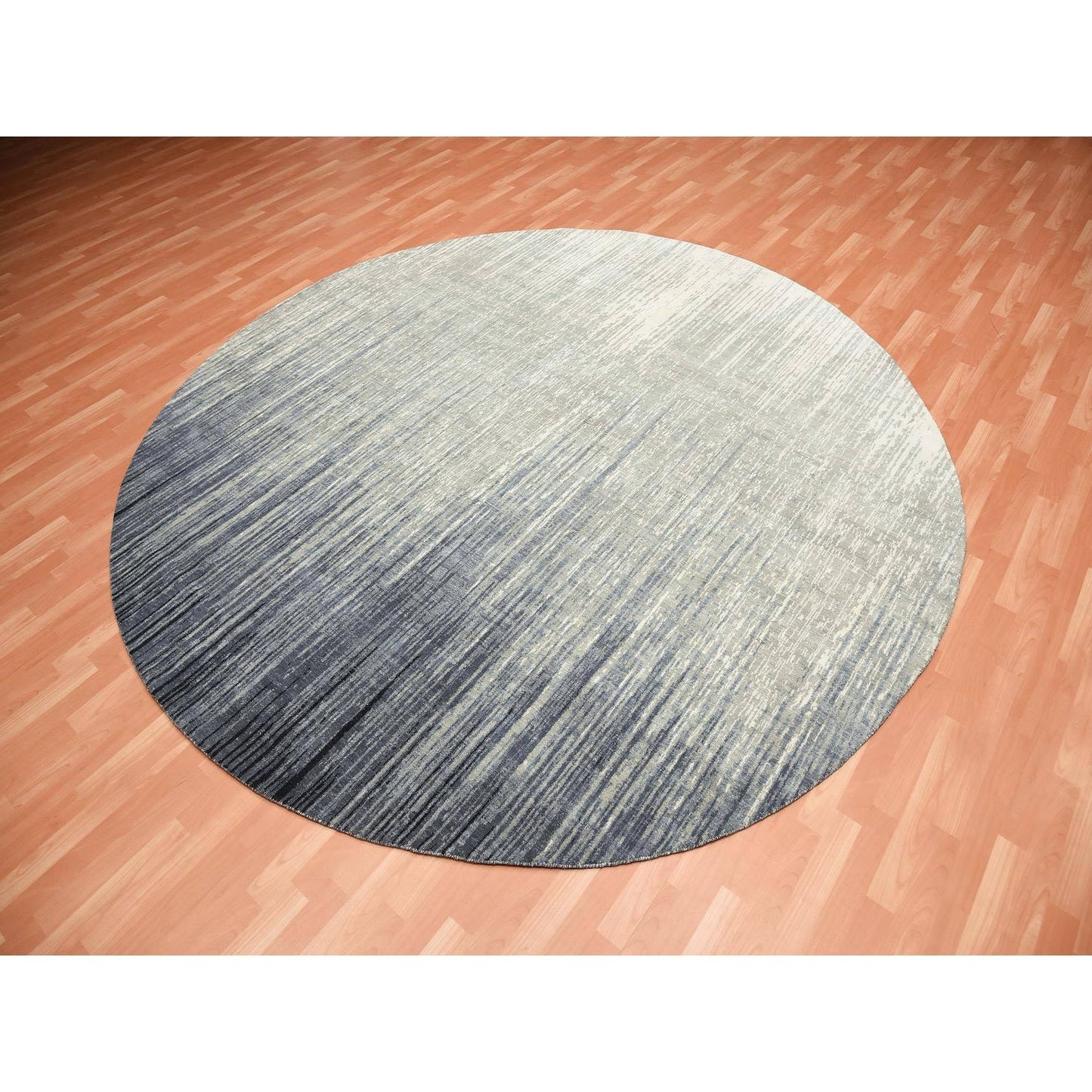 10'X10' Gray Modern Ombre Organic Wool Hand Knotted Round Oriental Rug