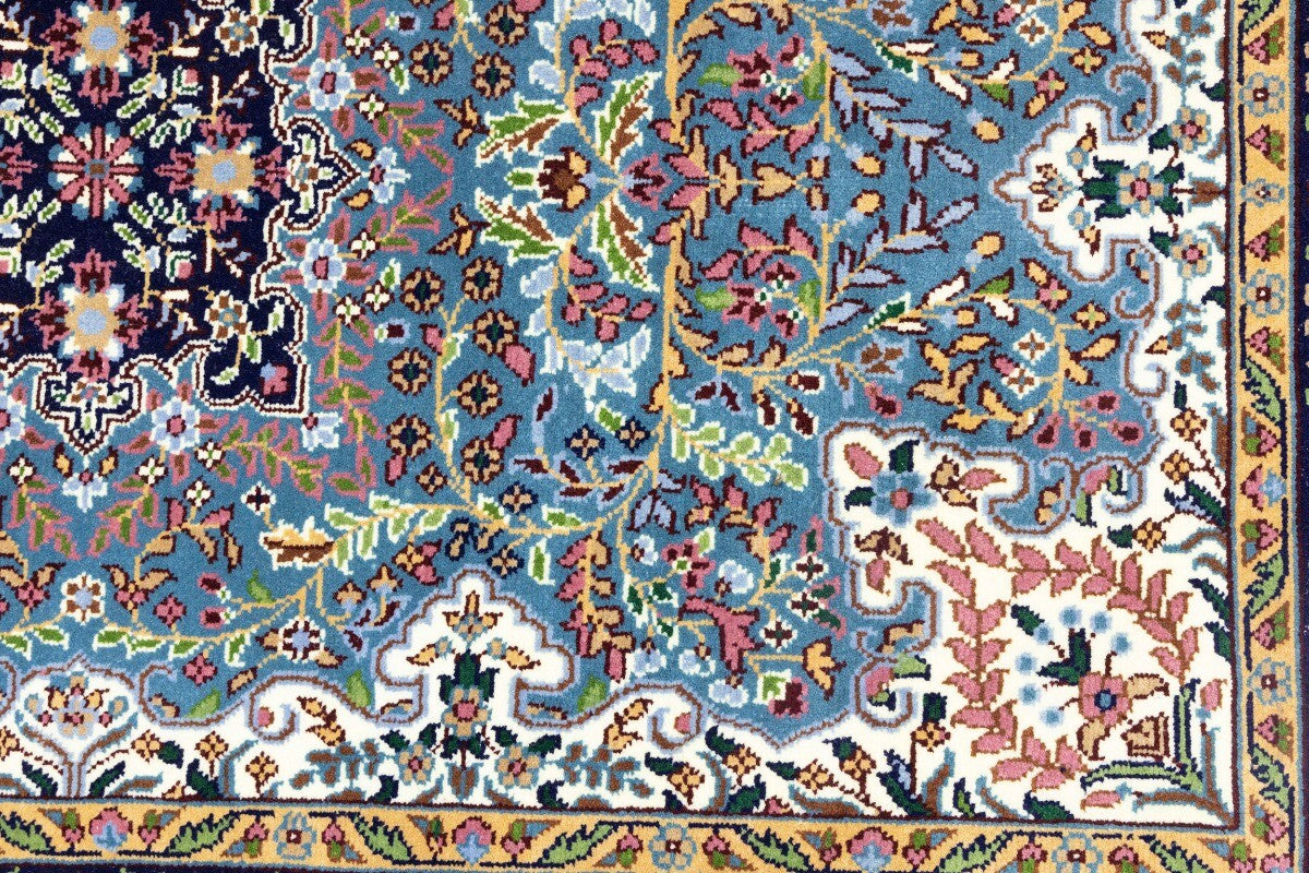 Handmade Kirman Oriental Rug Classic Floral