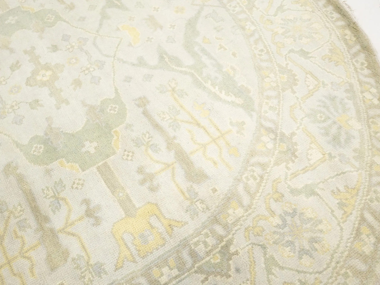 Hand-Knotted Cream Round Oushak Chobi Oriental