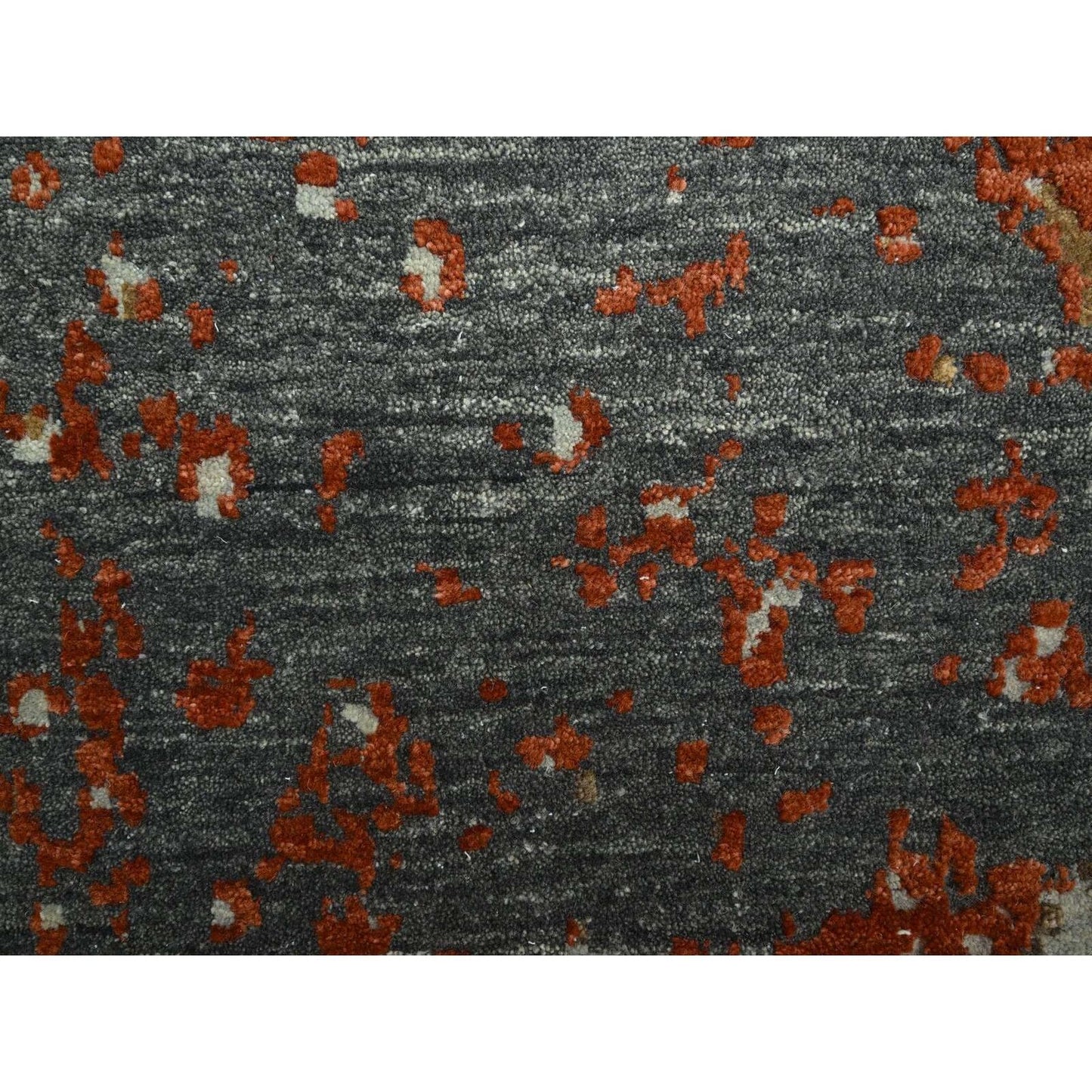 10'X13'10" Gray With Beige Abstract Design Pure Wool Hand Knotted Rug