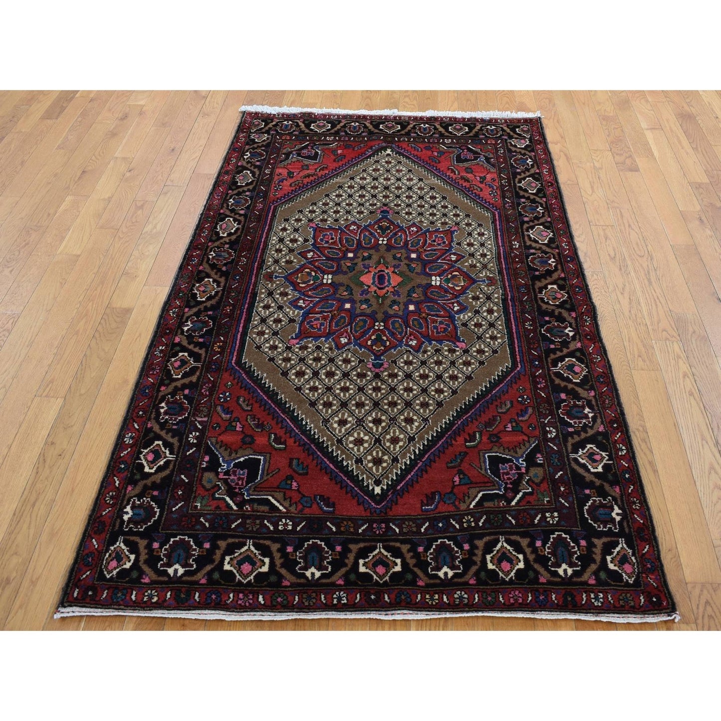 4'1"X6'9" Taupe Gray New Zoroastrian Serrib Hand Knotted 100% Wool Rug