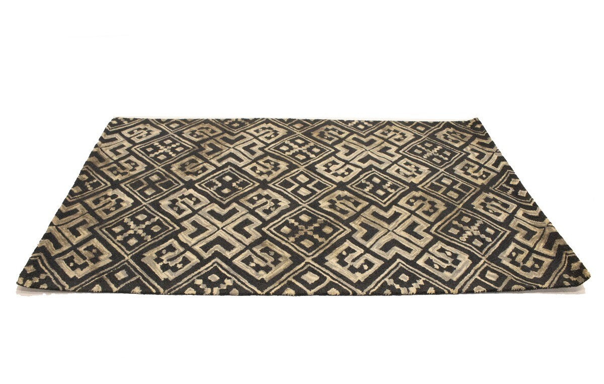 Hand-Tufted Dark Gray Geometric Rug Modern Area