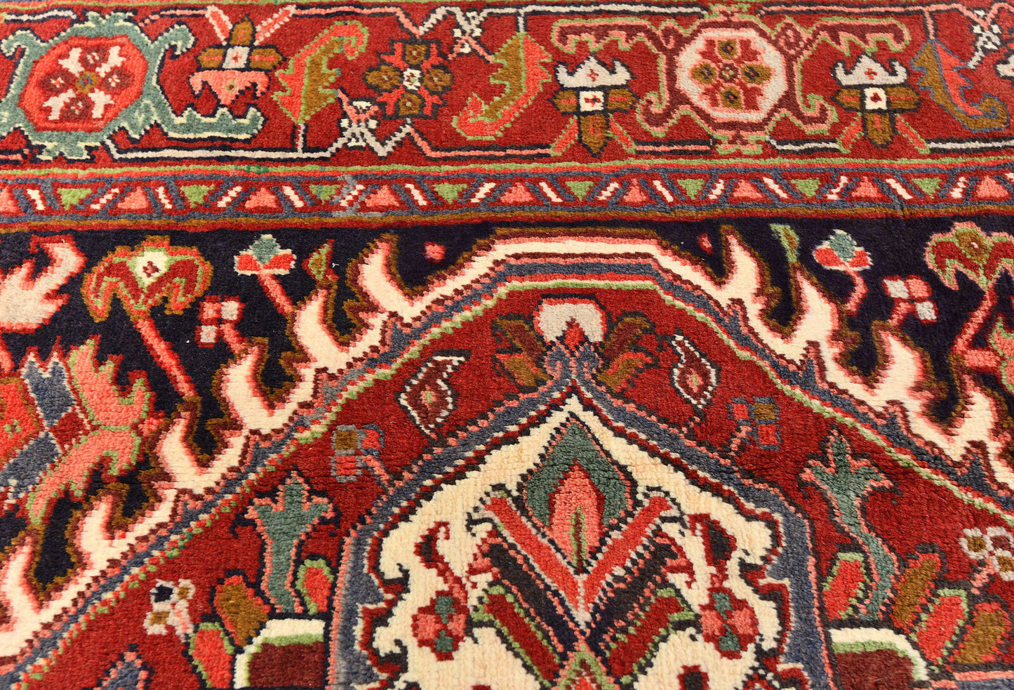 Handmade Vintage Heriz Oriental Rug Classic