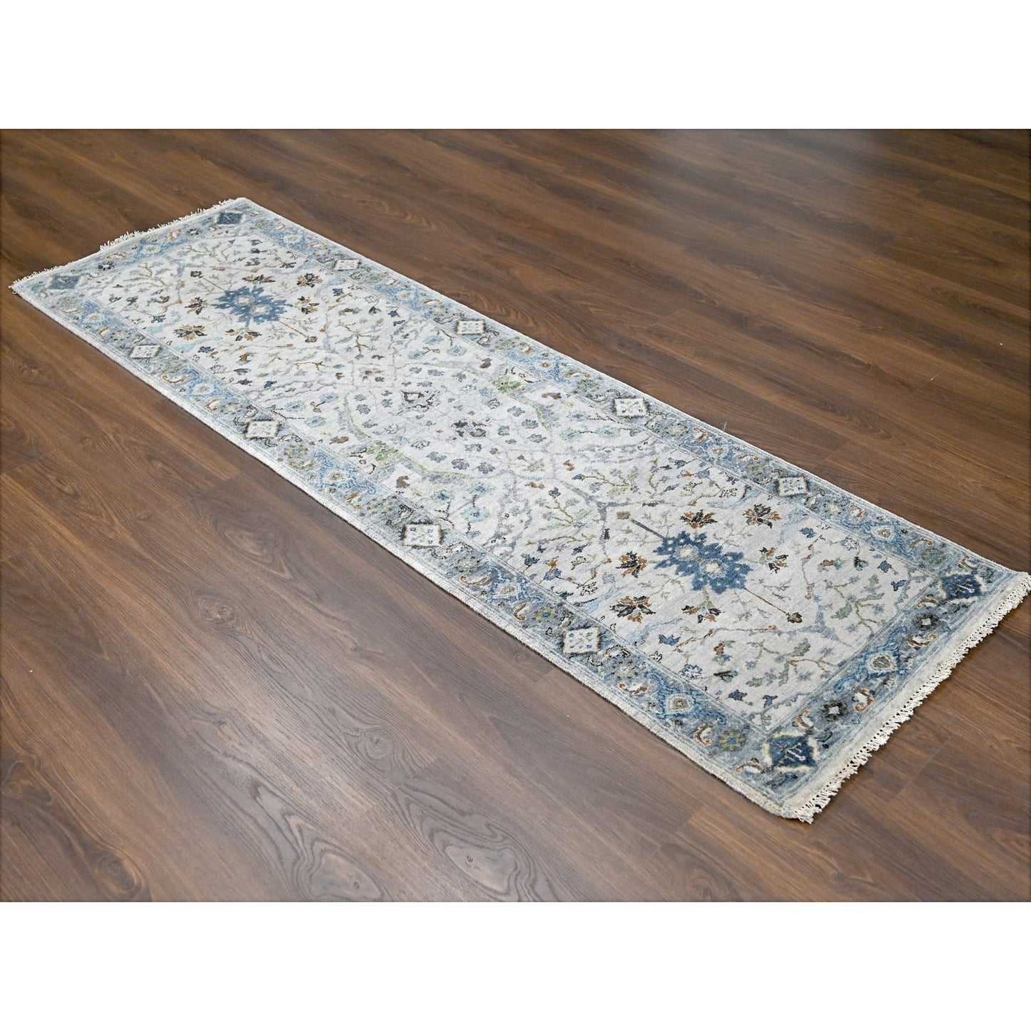 2'5"X7'9" White Denser Weave Oushak Pure Wool Hand Knotted Runner Rug