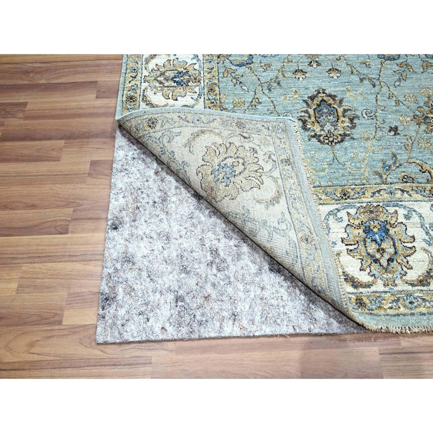 6'X9'1" Baby Blue Hand Knotted Agra Shah Abbas Vines Design Pure Wool Rug