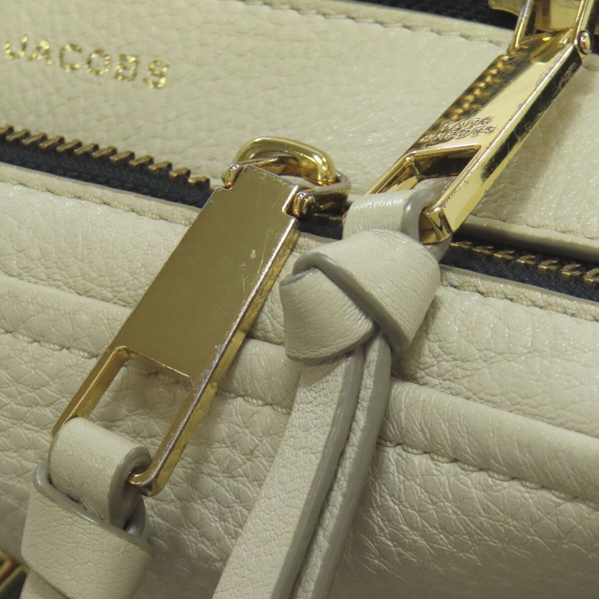 MARC JACOBS Shoulder Bag Double J Leather