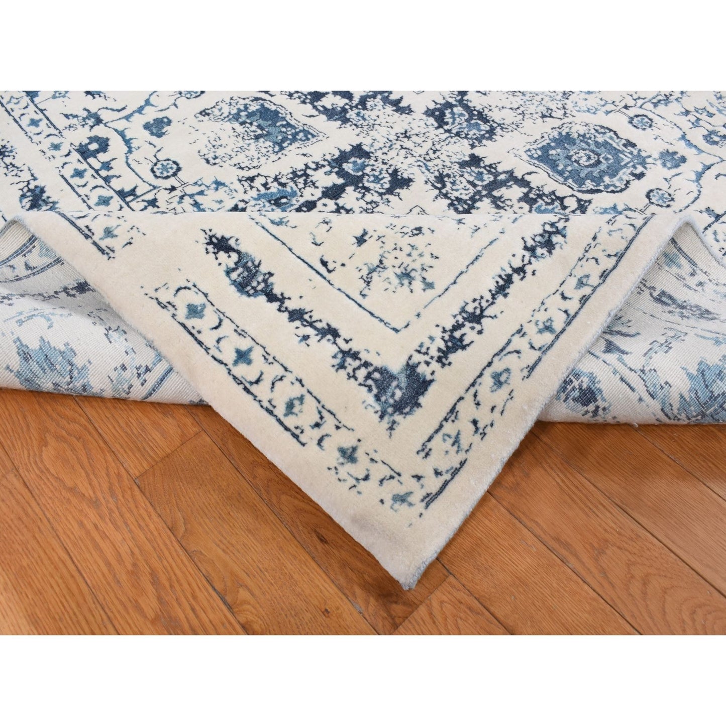 9'X12'1" Ivory Modern Broken Design Wool And Silk Hand Knotted Rug