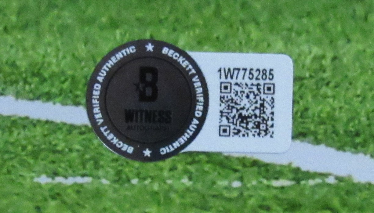 Jordan Love Green Bay Packers Autographed 16X20 Photo Beckett 189160