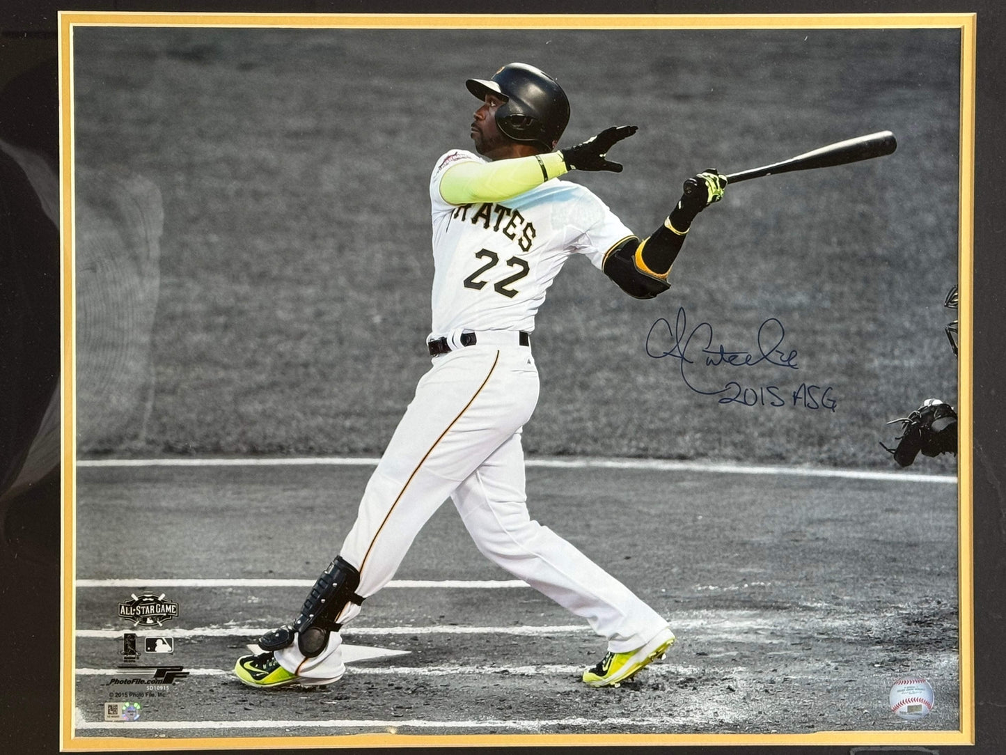 Andrew Mccutchen Autographed 16X20 Framed Baseball Photo (Mlb)