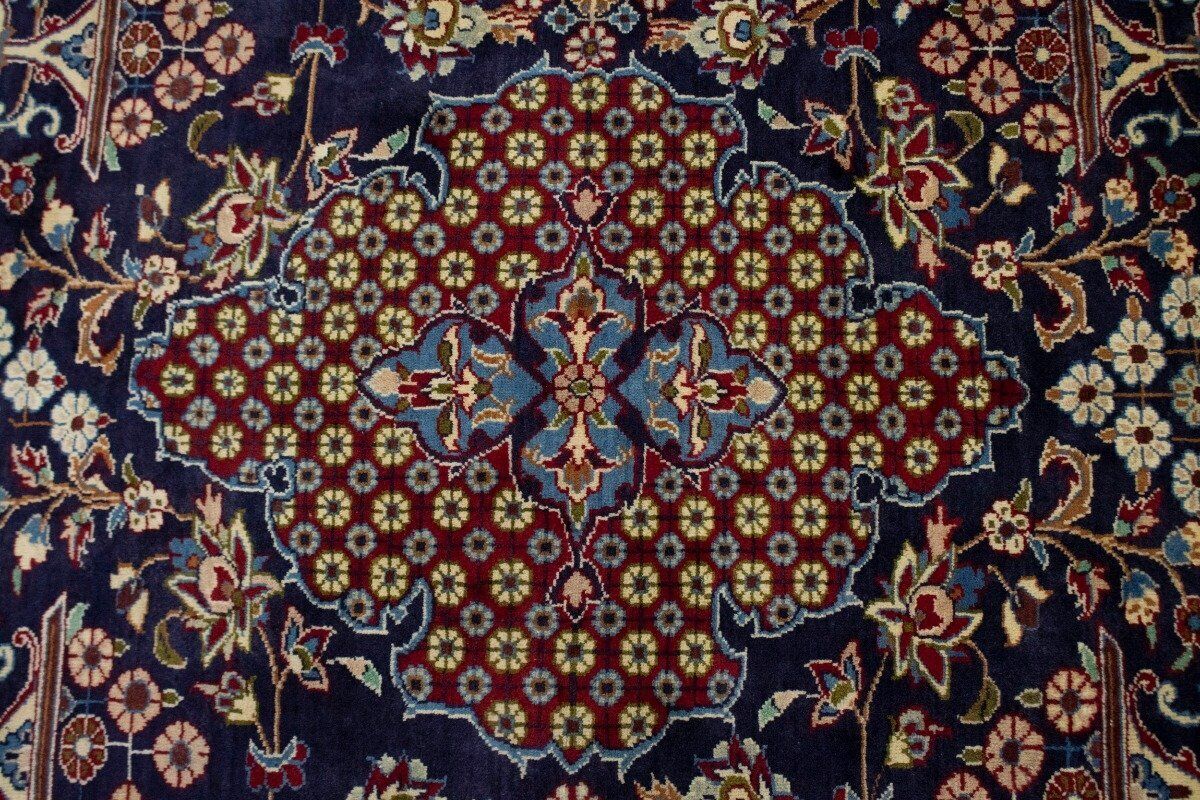 Vintage Oriental Rug Classic Floral Geometric