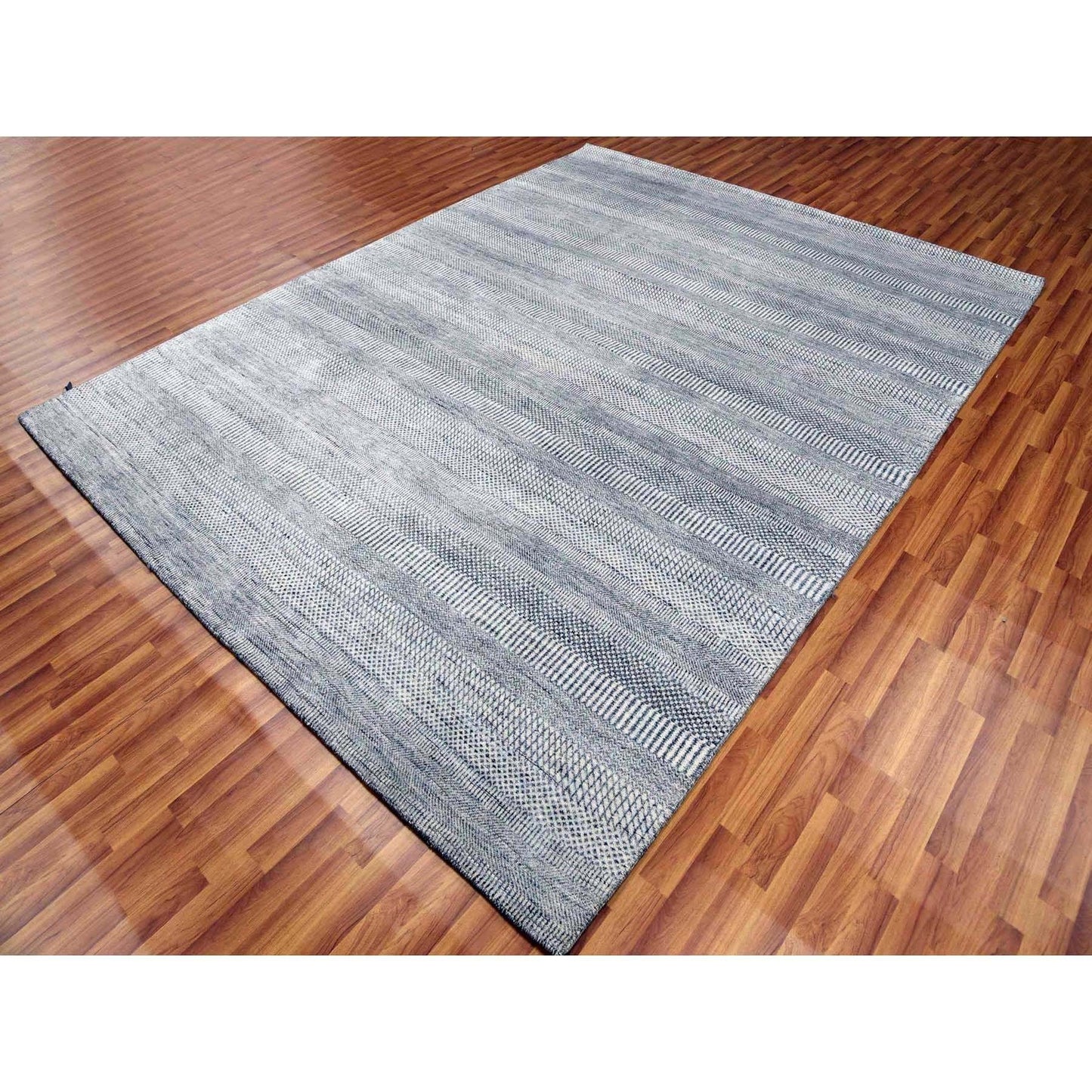 8'X10'3" Gainsboro Gray Wool And Silk Hand Knotted Grass Design Rug