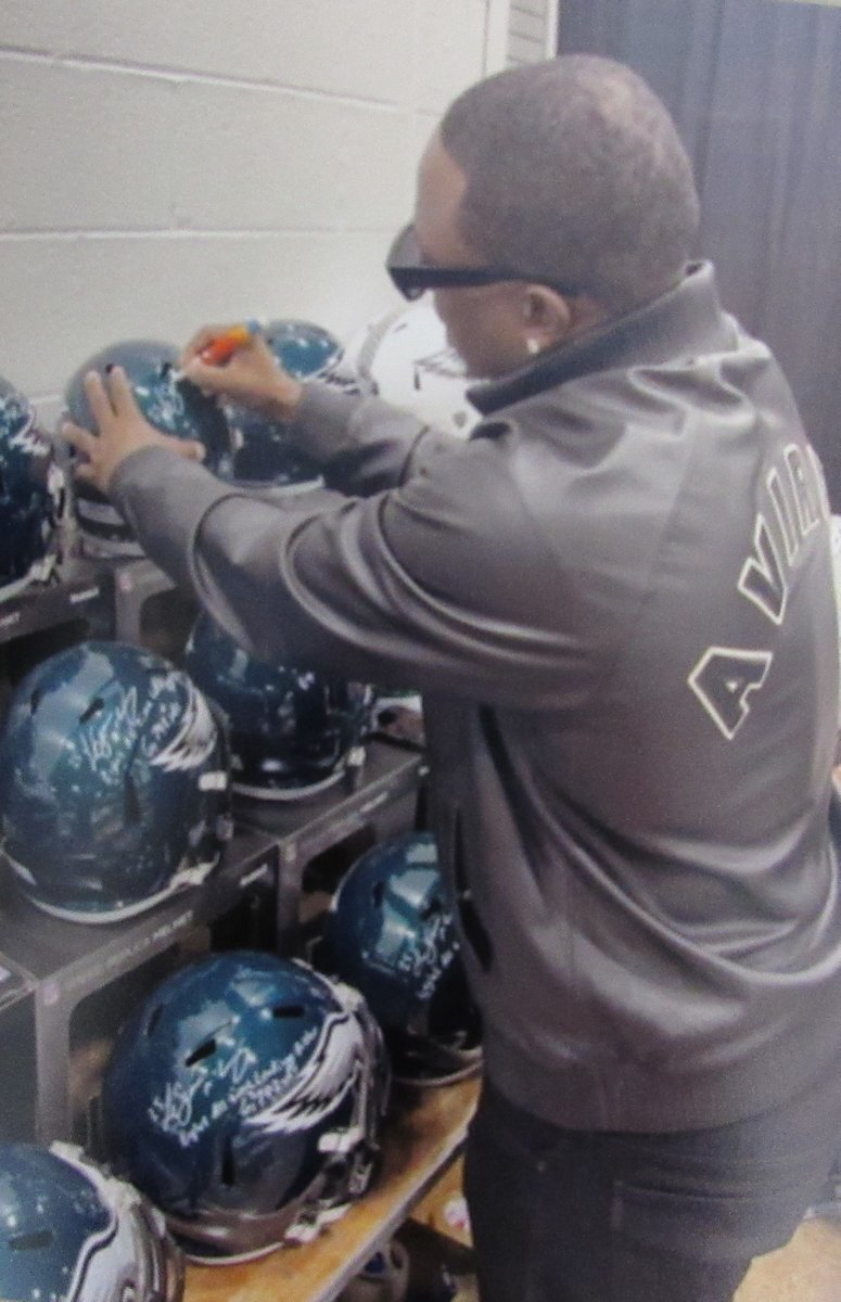 Lesean Mccoy Signed/Inscr Eagles Green Speed Full Size Replica Helmet Psa 193325