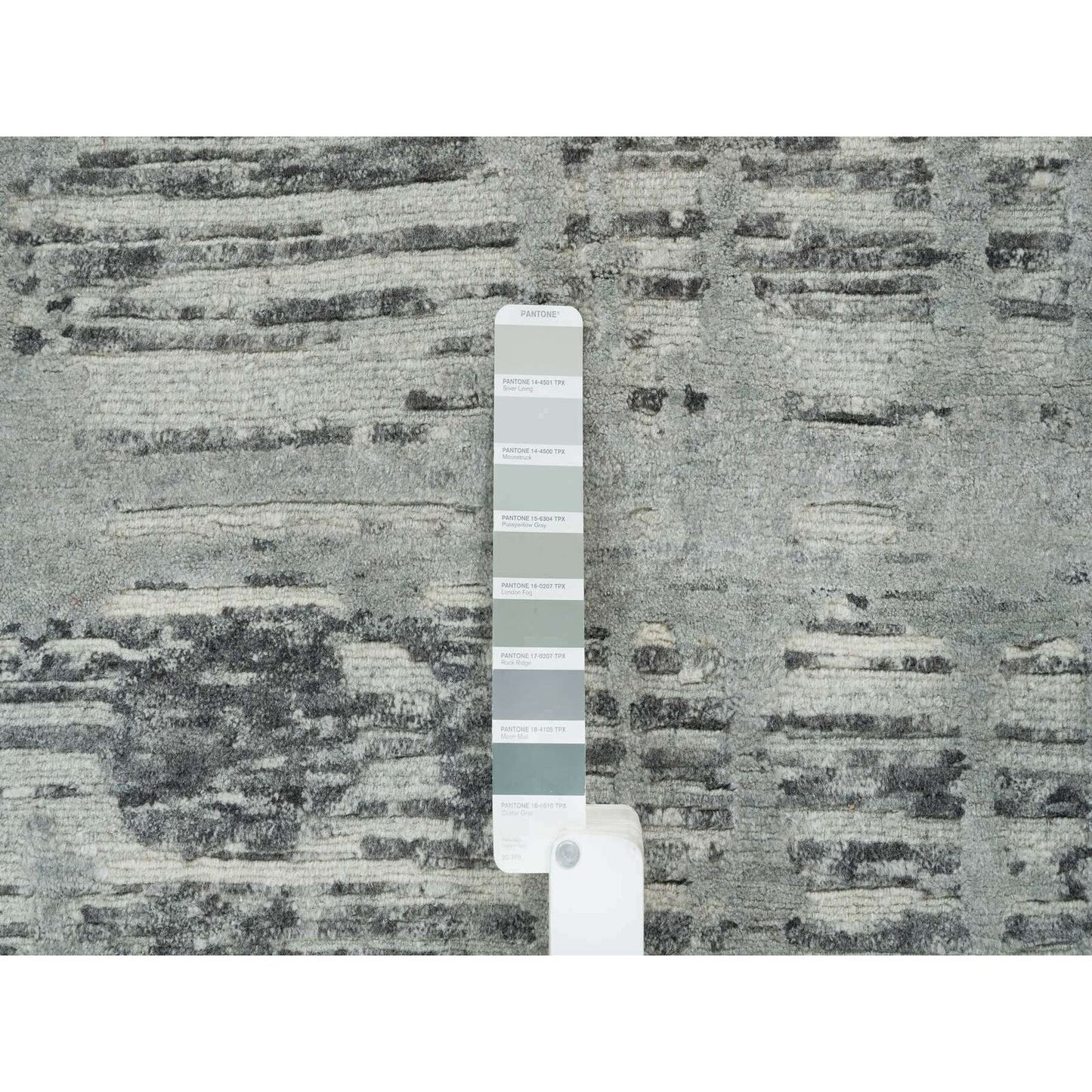 10'1"X10'1" Dark Grey Undyed Natural Wool Hand Knotted Round Oriental Rug