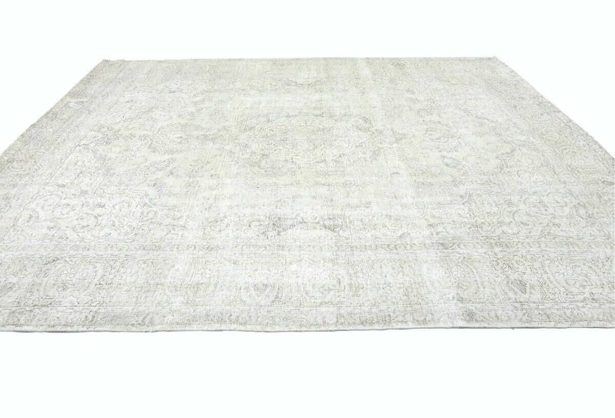 Distressed Vintage Oriental Rug Floral Dining