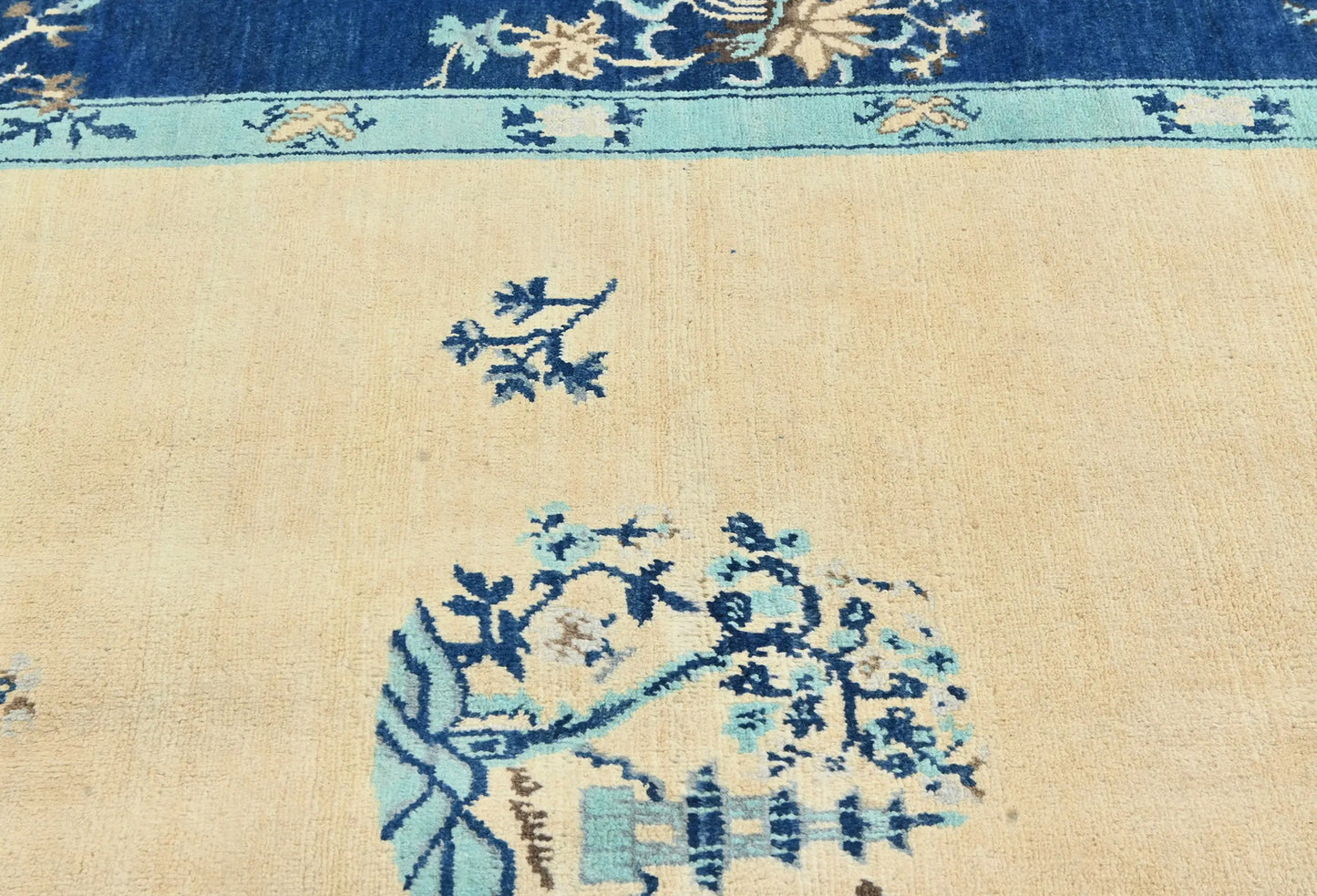 Handmade Kazak Oushak Rug 5X6 Ft Bordered Modern