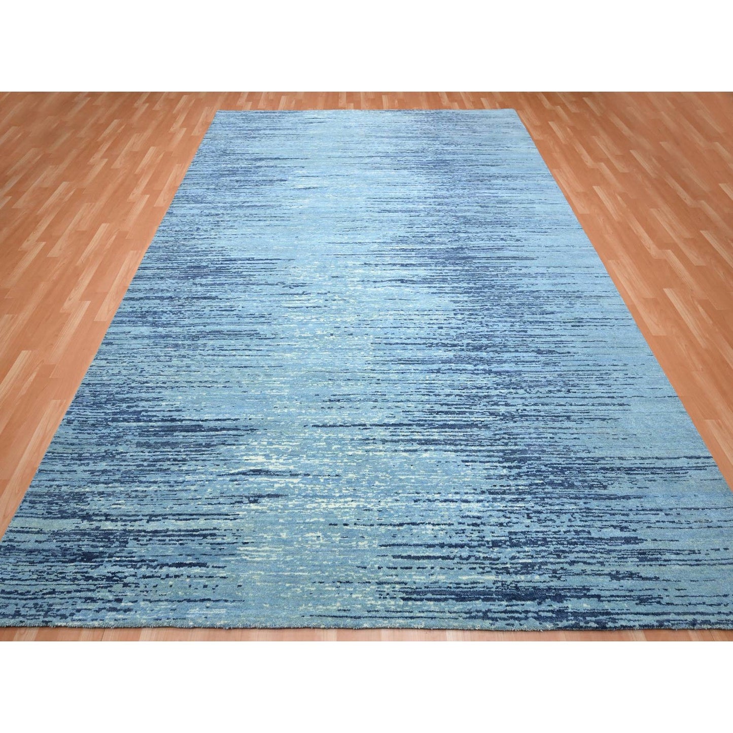 9'X12'3" Cerulean Blue Pure Wool Horizontal Ombre Design Hand Knotted Rug