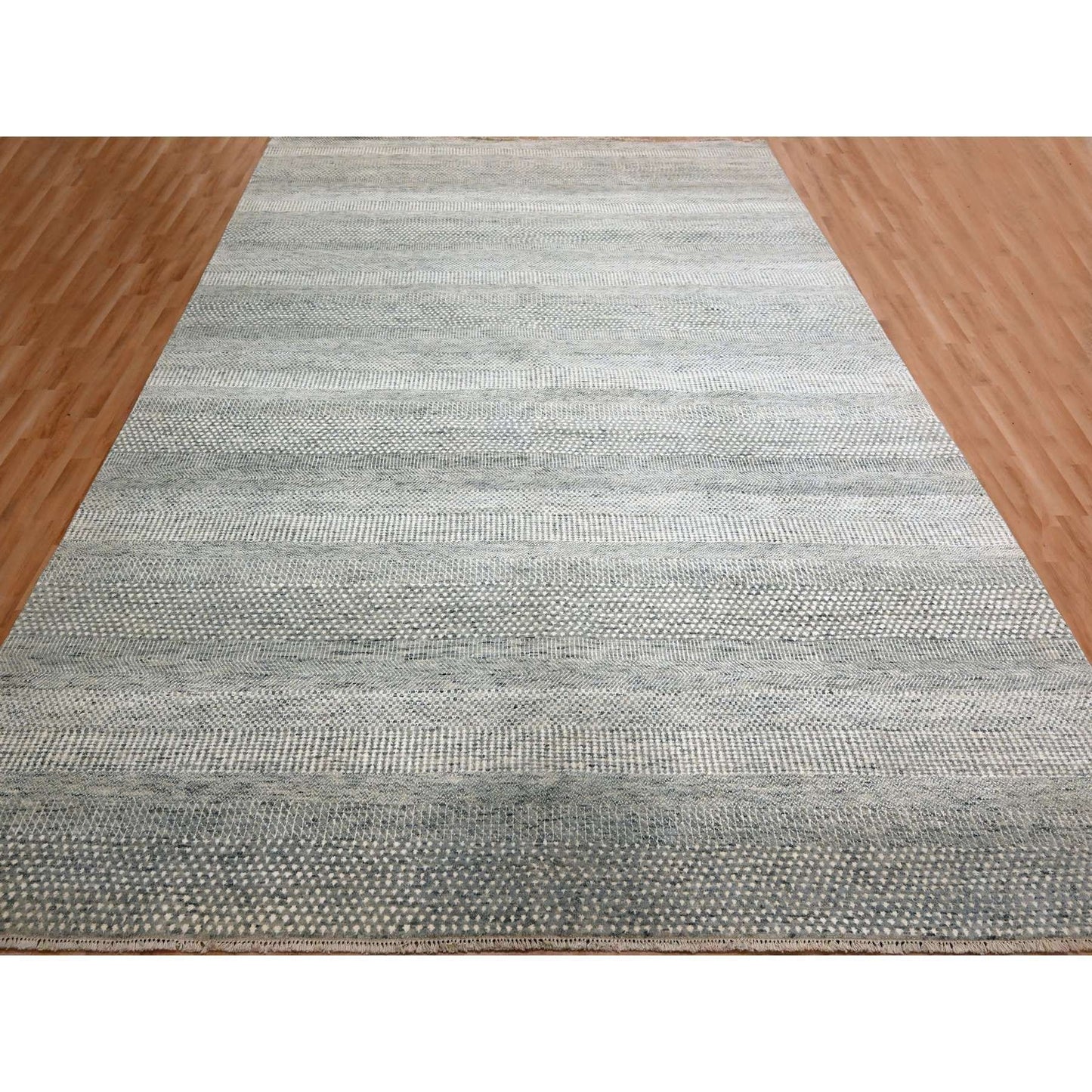 8'9"X12'3" Gray Grass Design Hand Knotted Wool And Silk Tone On Tone Rug