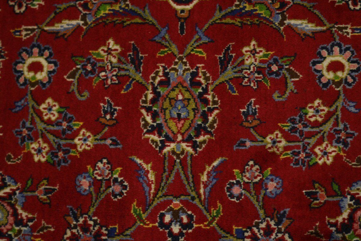 Vintage Traditional Signed Oriental Rug Handmade