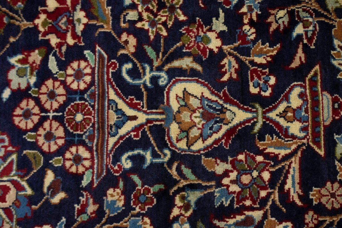 Vintage Oriental Rug Classic Floral Geometric