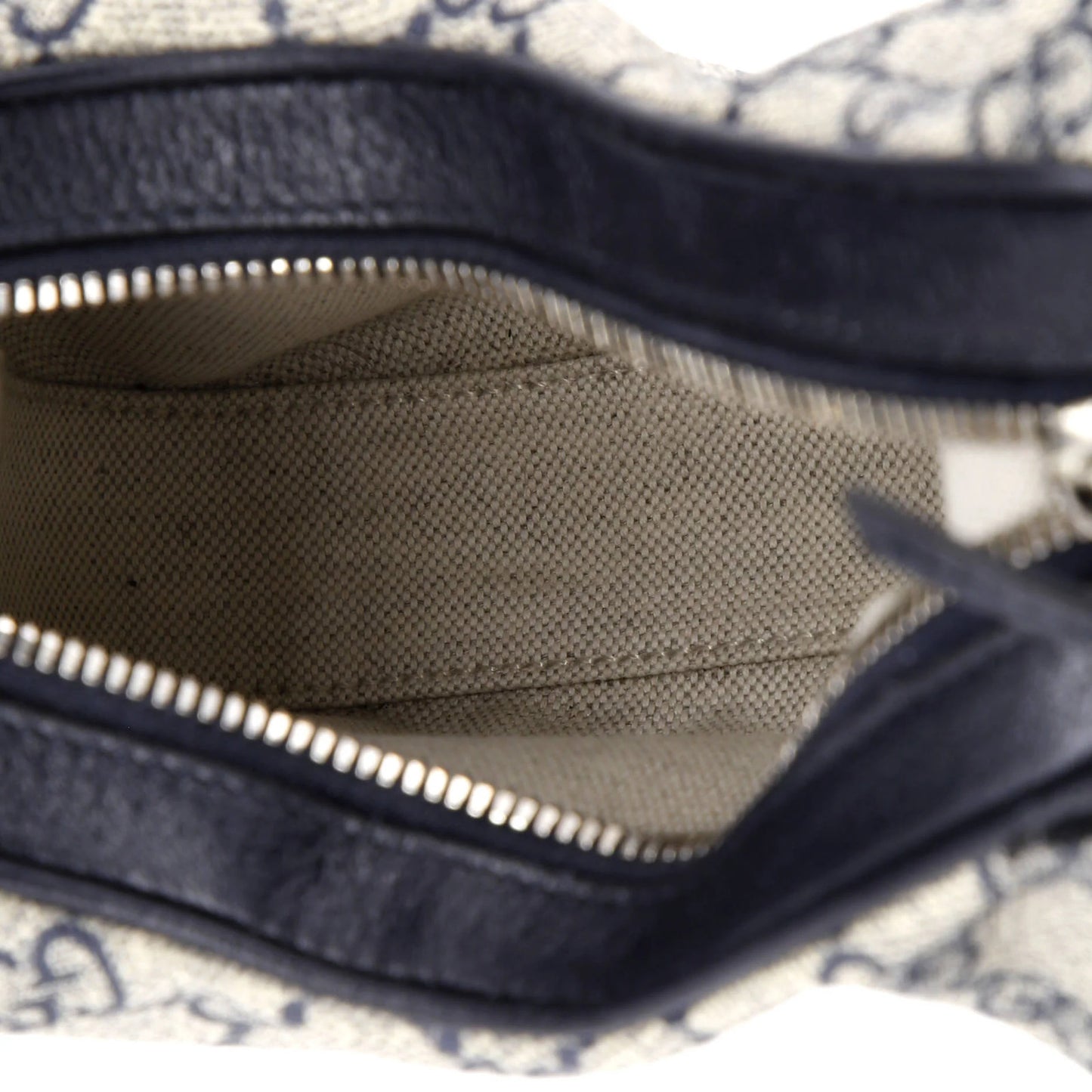 Gucci Attache Shoulder Bag Gg Coated Canvas Small