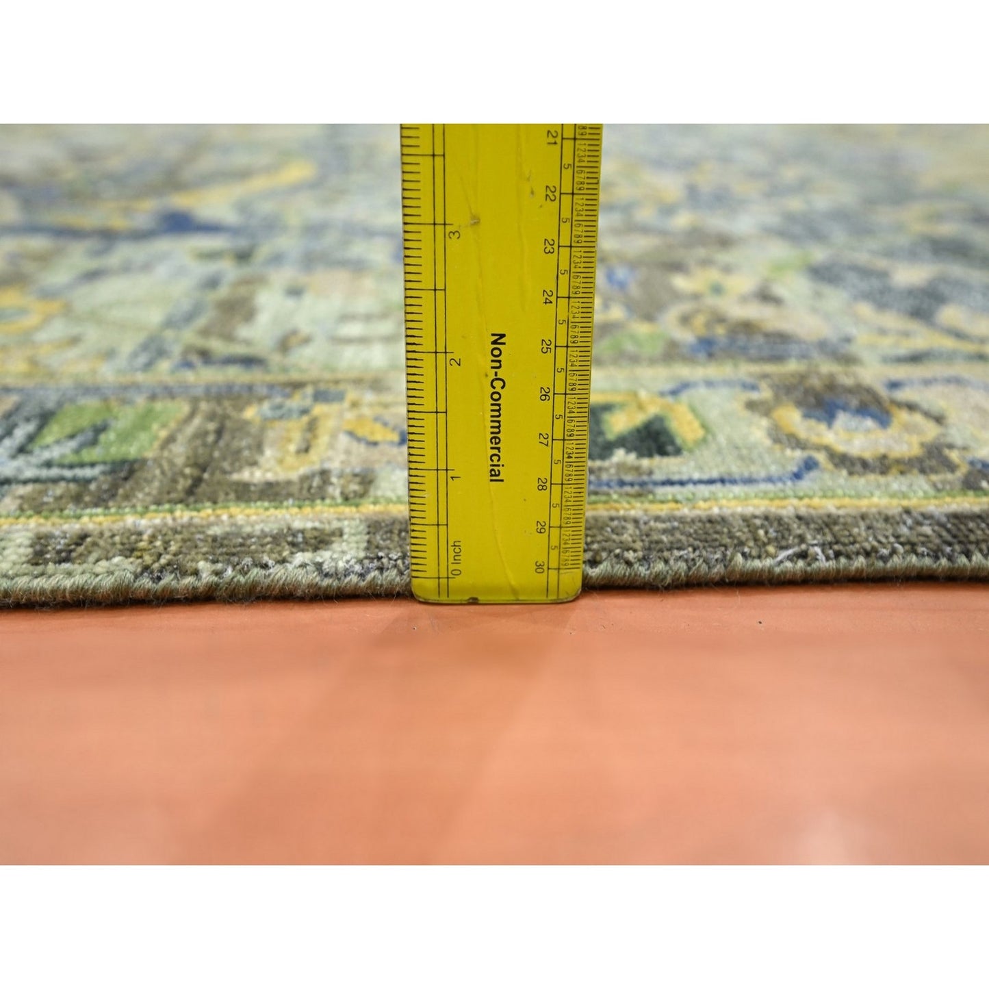 6'1"X9'3" Green Broken And Erased Birds Design Hand Knotted Pure Wool Rug