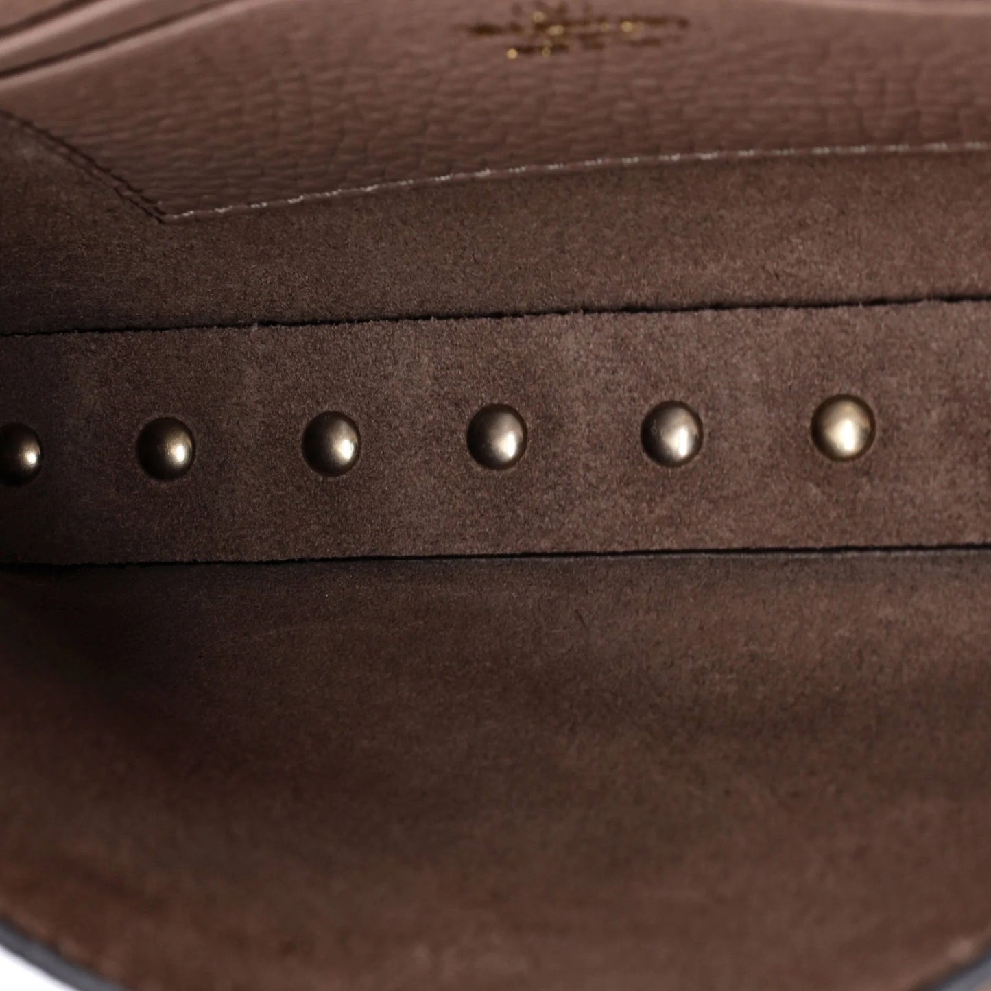 Valentino Garavani Rockstud Top Handle Crossbody Pouch Leather Mini