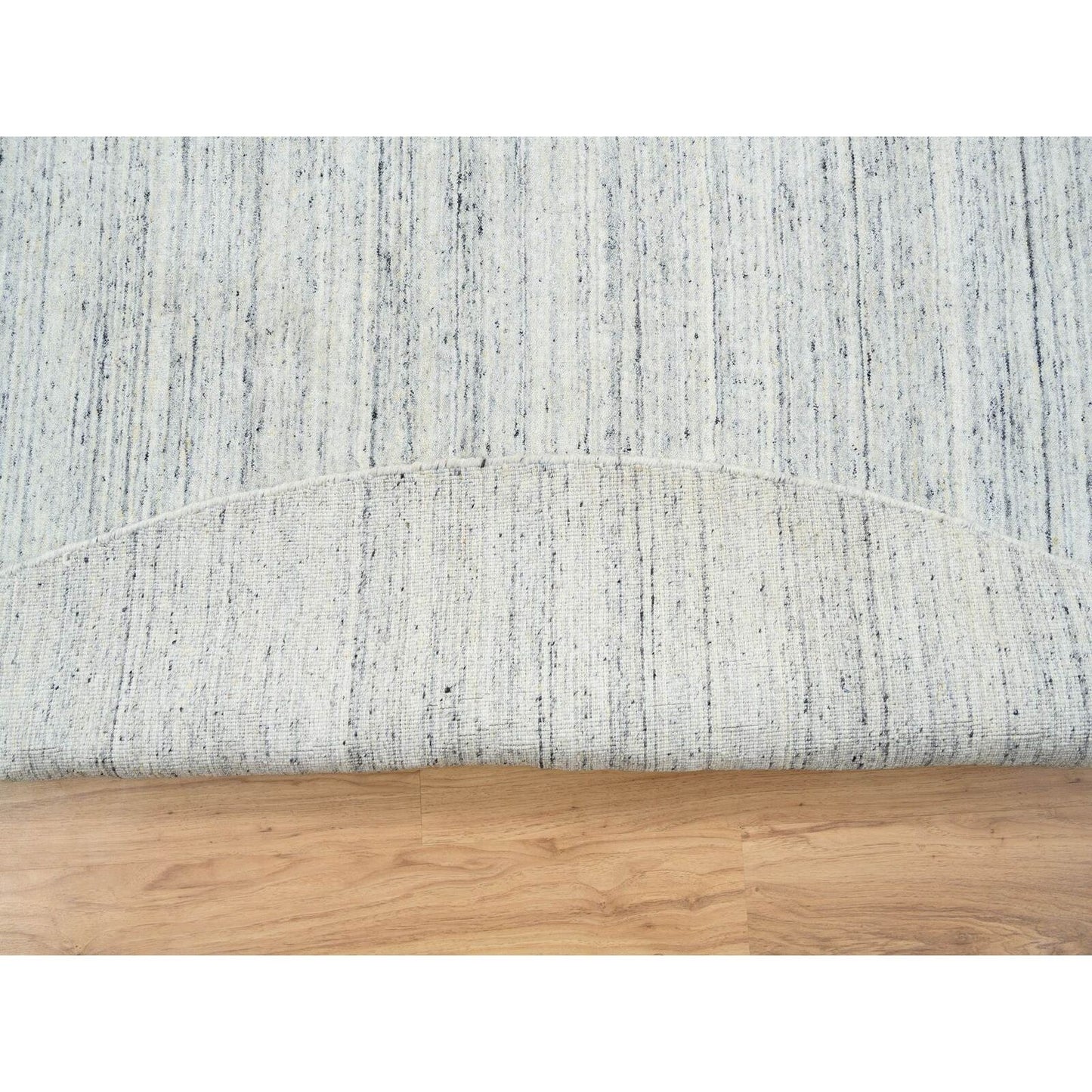 11'10"X11'10" Ivory Modern Striae Design Pure Wool Hand Loomed Round Rug